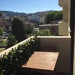 Trendy With 2 Bedrooms,2 Full Bathrooms,500m From The Centre, Private Secure Parking Апартаменты Канны